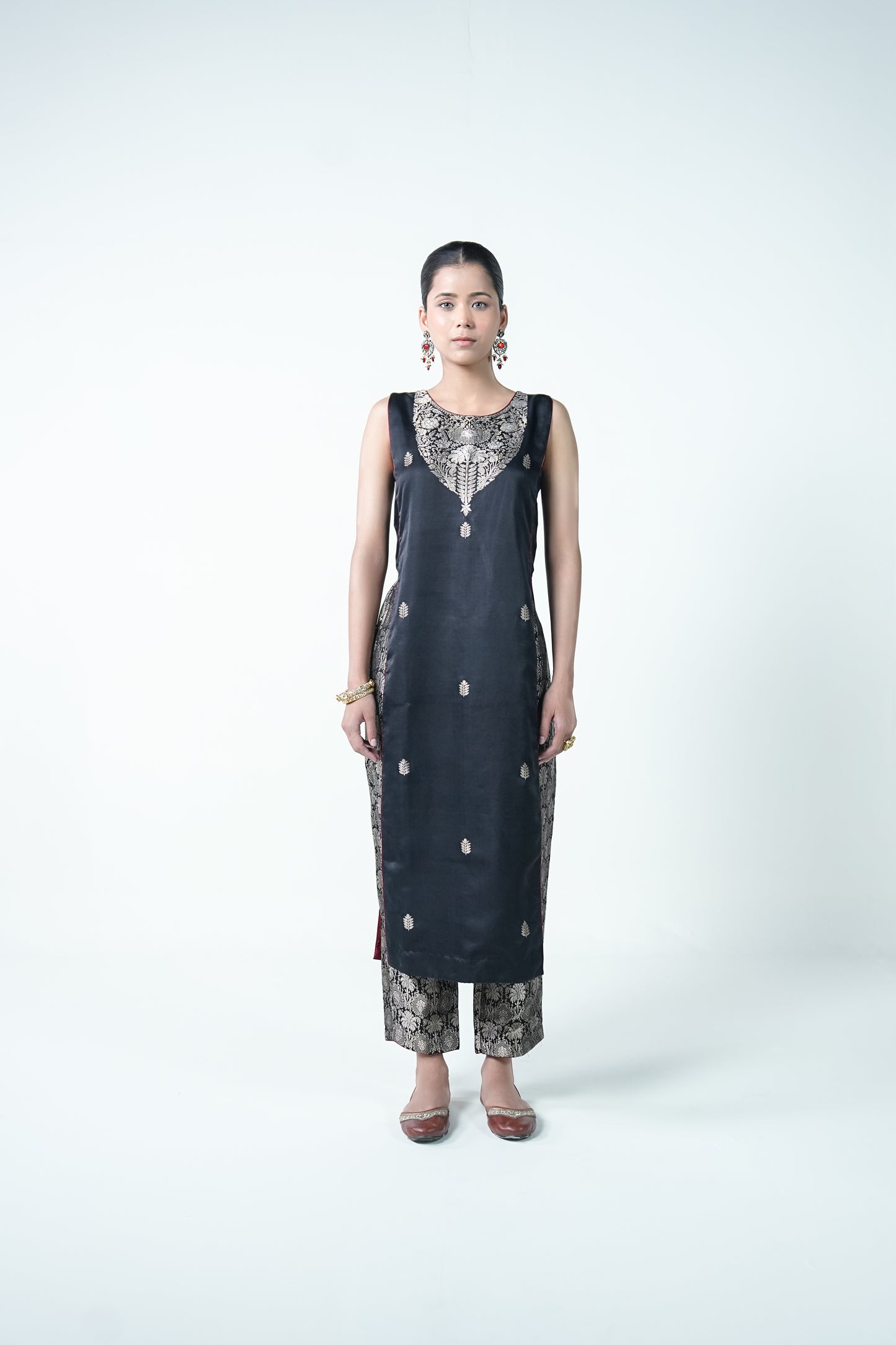 Rudraksh – Elegant Black Banarasi Ethnic Suit for Women