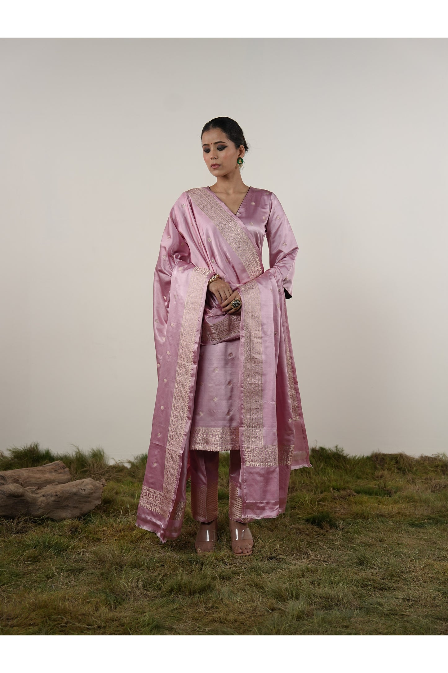 Nirvaah – Soft Lavender Ethnic Suit for Women