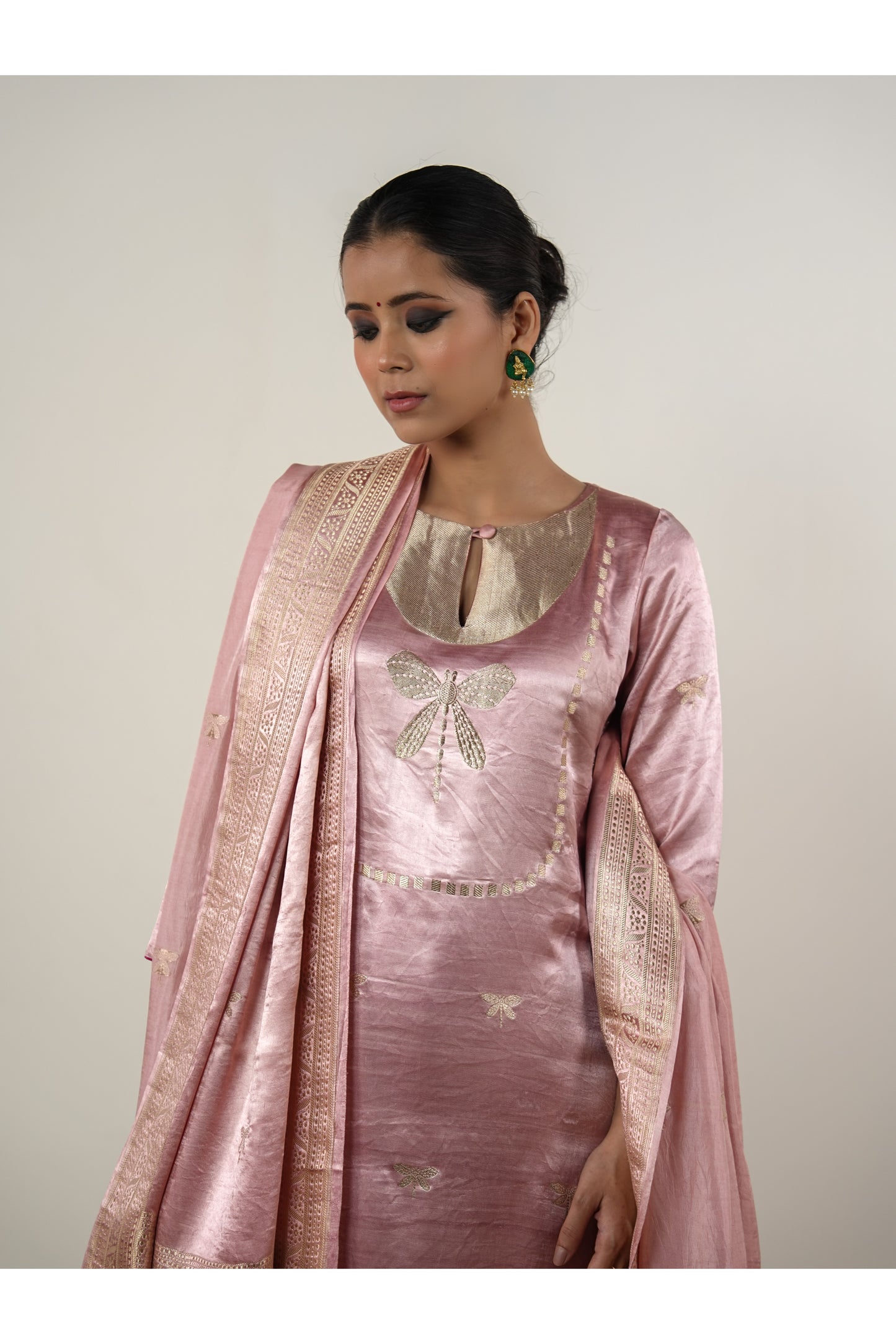 Titli – Vibrant Pink Ethnic Suit for Women