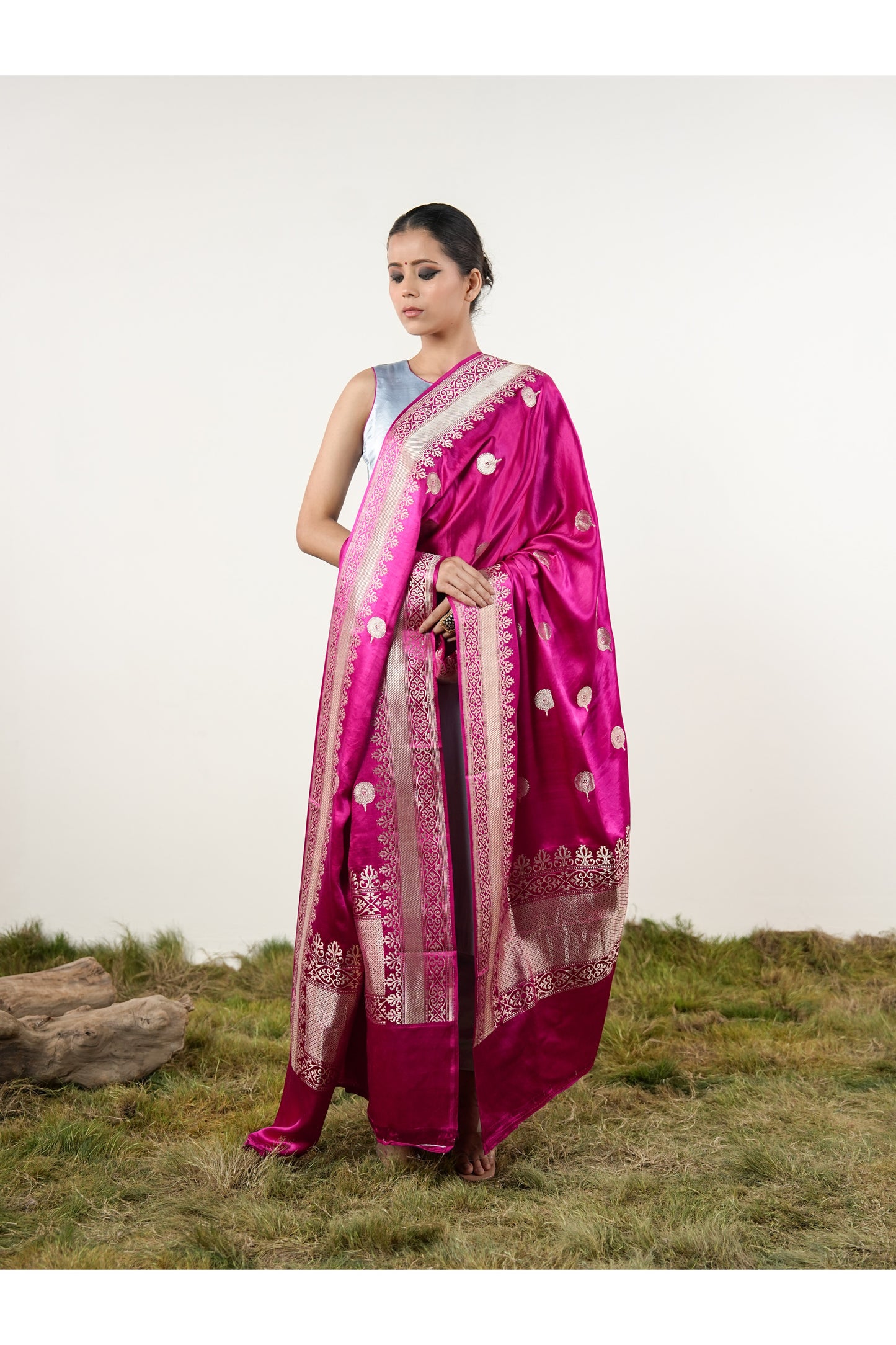 Divya – Elegant Blue Ethnic Suit for Women
