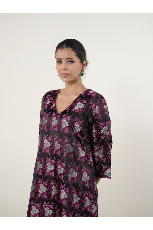 Nirja – Timeless Black Ethnic Suit for Women