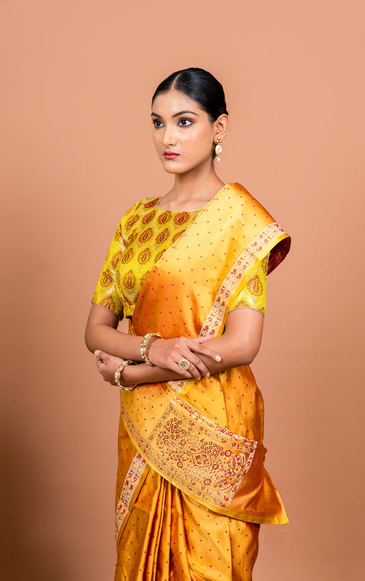 Meenakar Handwoven Banaras Saree