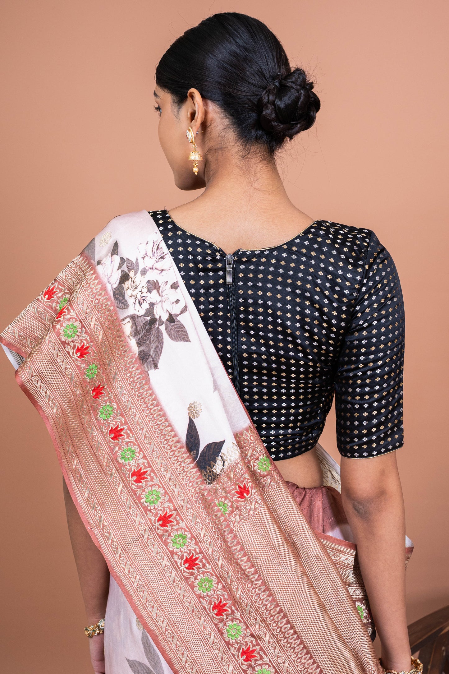 Vaana Handwoven Banaras Saree
