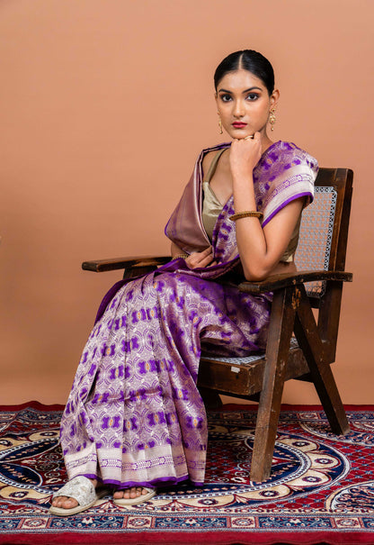 Gulbagh Handwoven Banaras Saree