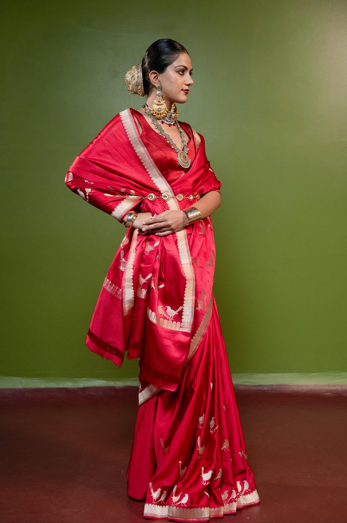 Goraiyya: A song of warmth and belonging. Banarasi Handwoven Saari