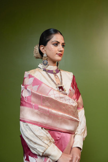 Peepal Rooted in calm. Alive with meaning. Handwoven Banarasi Saare