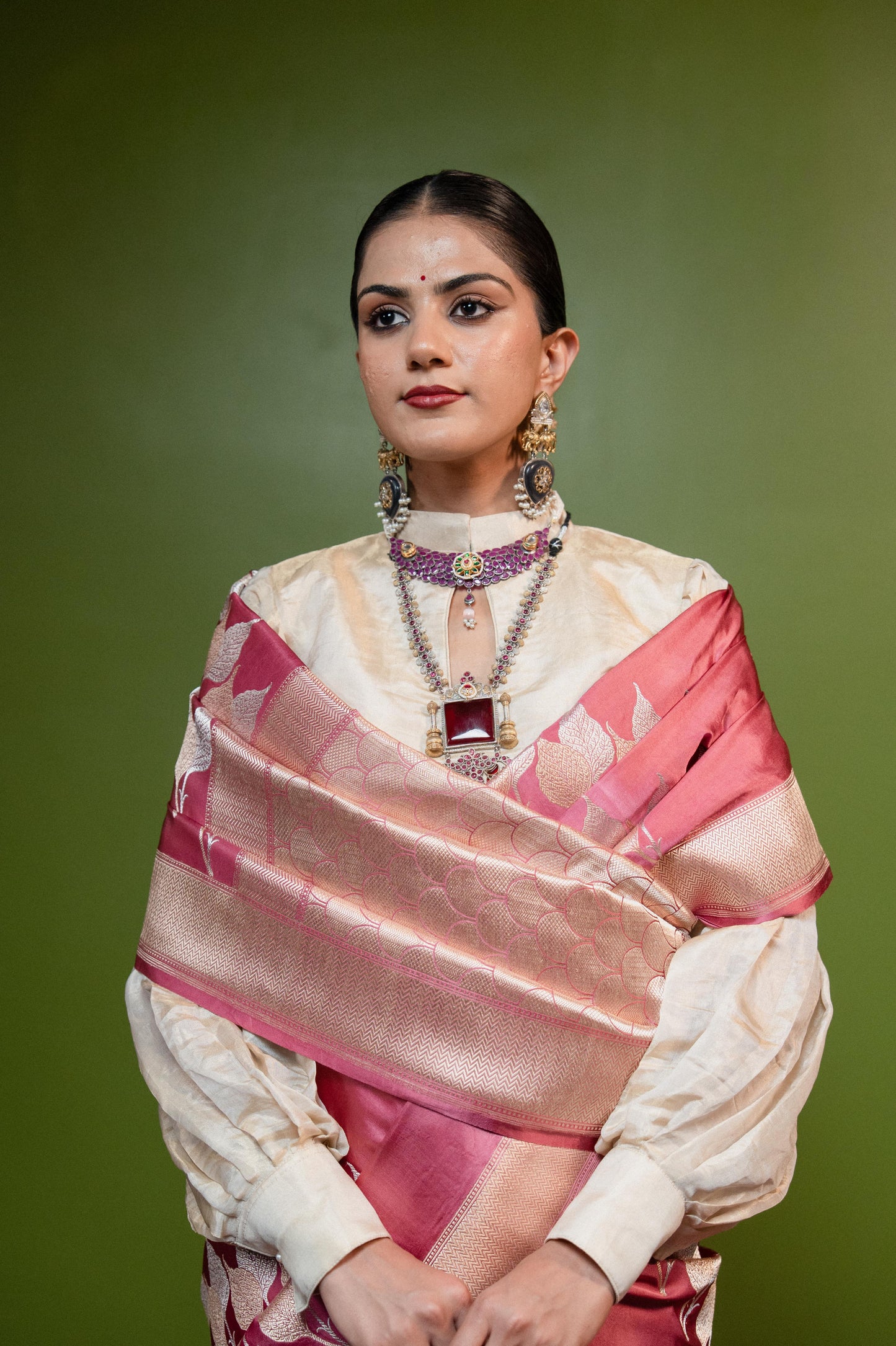 Peepal Rooted in calm. Alive with meaning. Handwoven Banarasi Saare