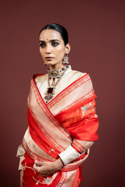 Hans, Banarasi Handwoven Saare