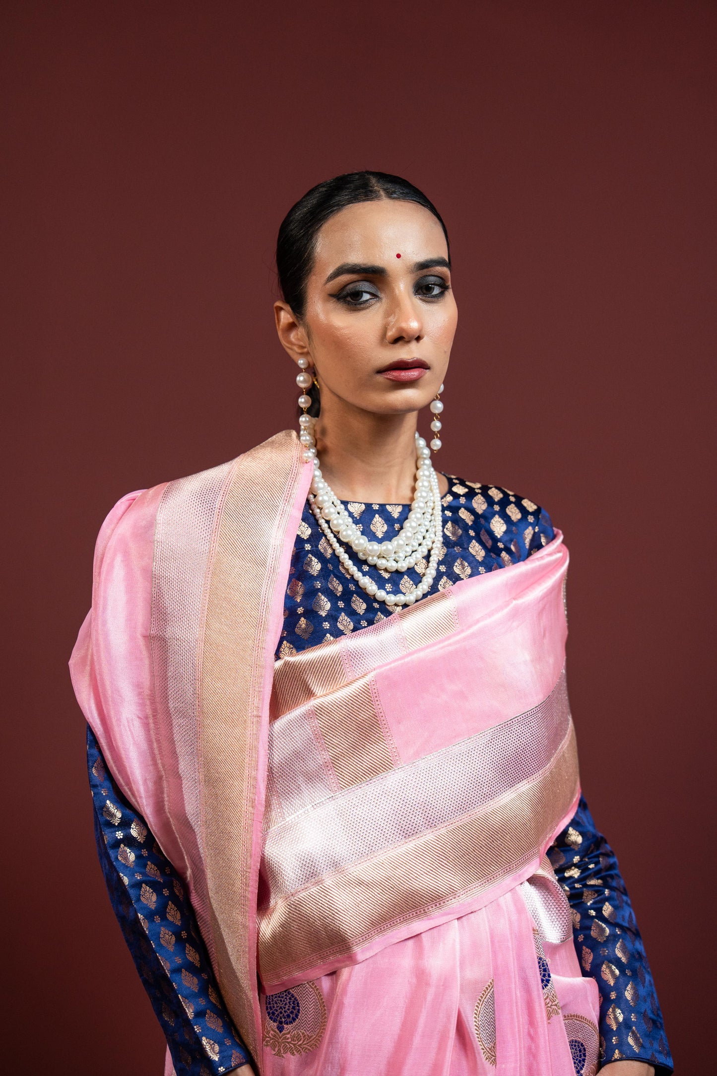 Guleria, Banarasi Handwoven Saare