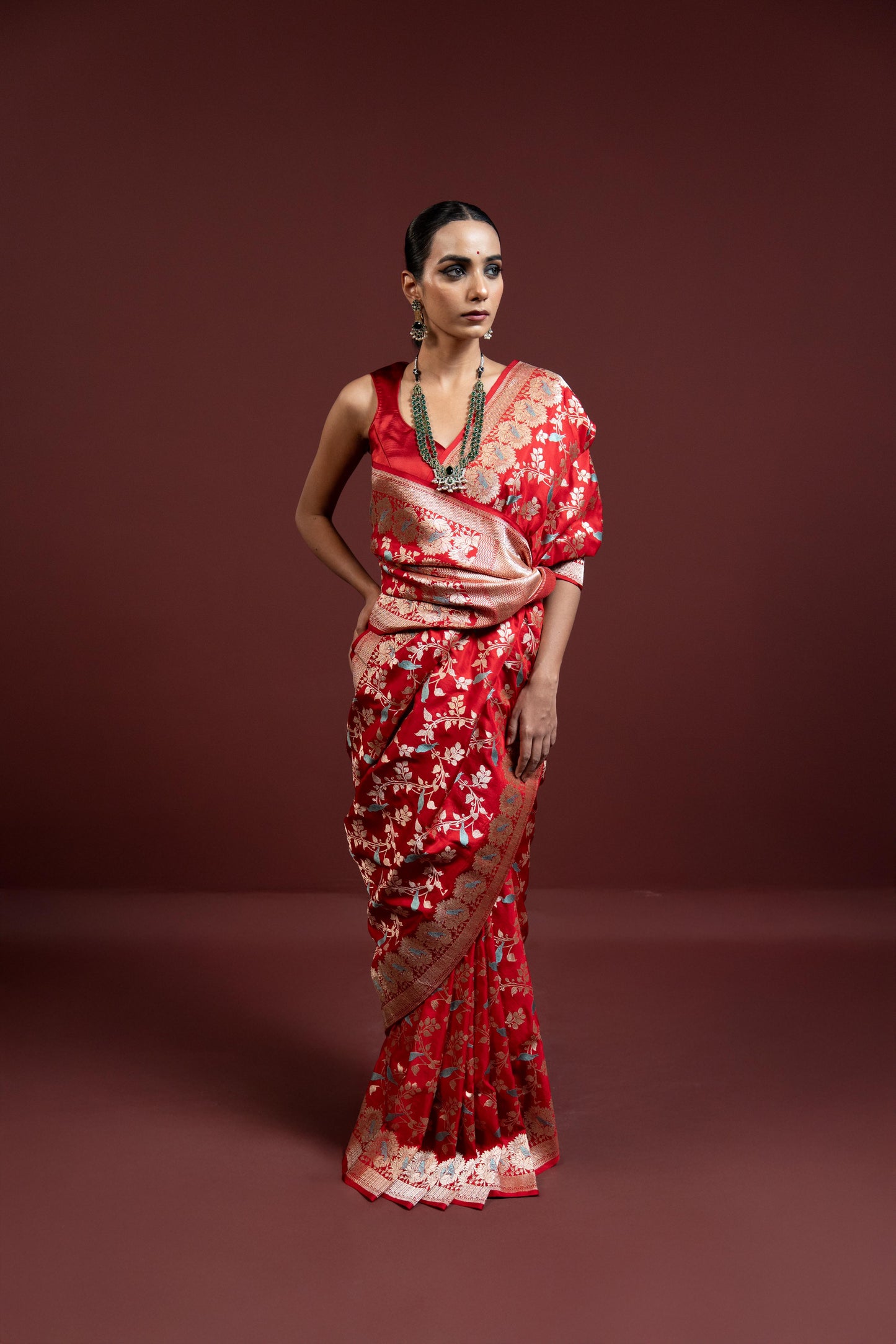 Sona: A celebration woven in gold.