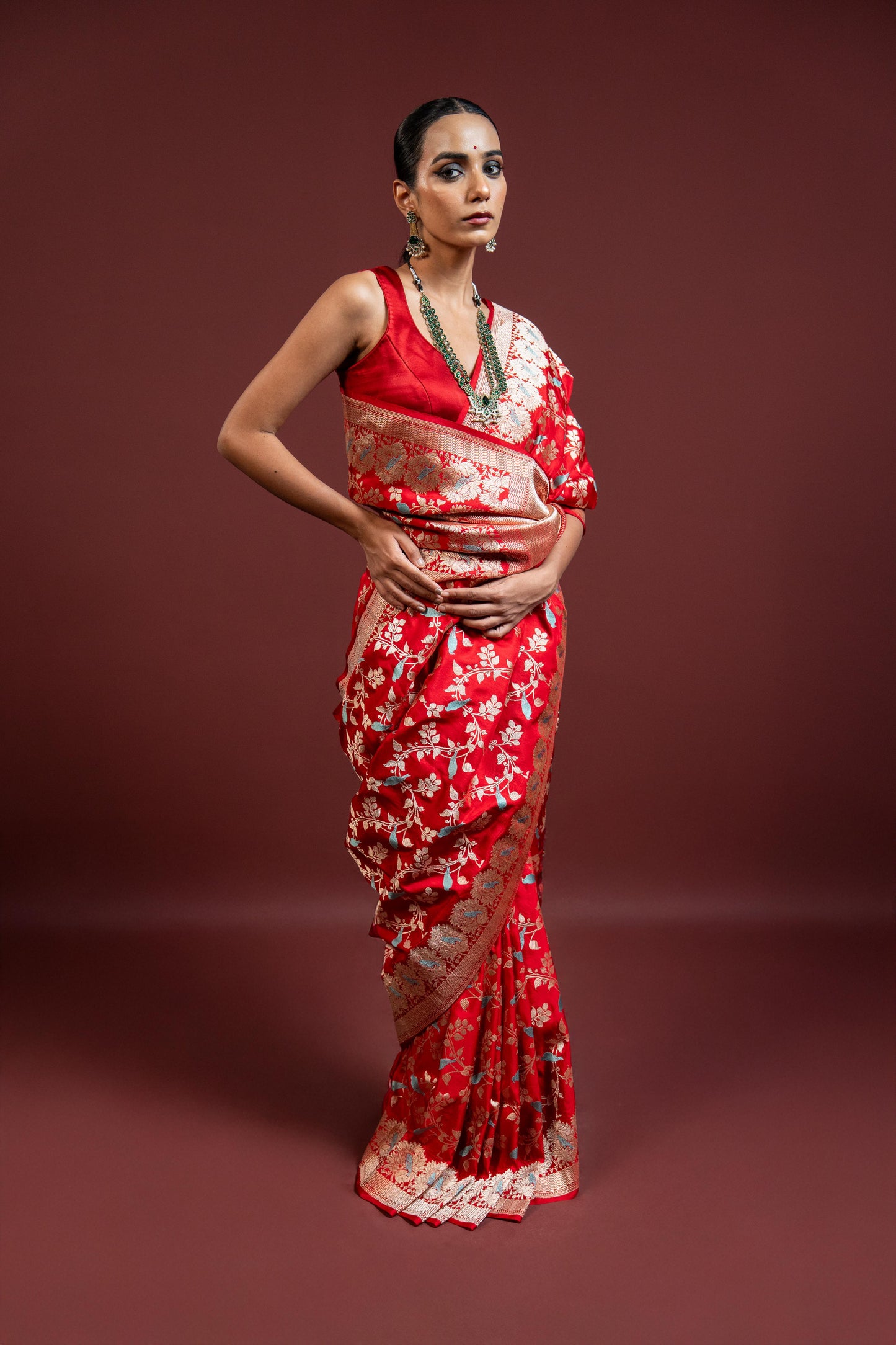 Sona: A celebration woven in gold.