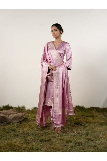 Nirvaah – Soft Lavender Ethnic Suit for Women