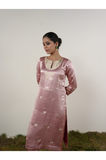 Titli – Vibrant Pink Ethnic Suit for Women